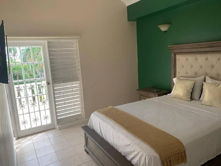 Guango Grove Getaway Apartment Montego Bay Jamaica