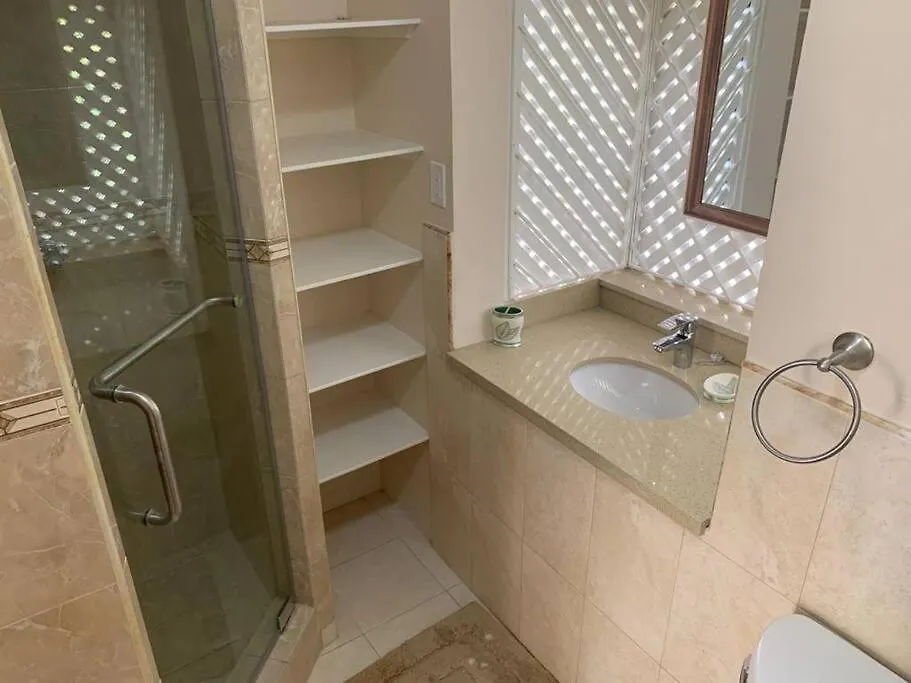 Guango Grove Getaway Apartment Montego Bay